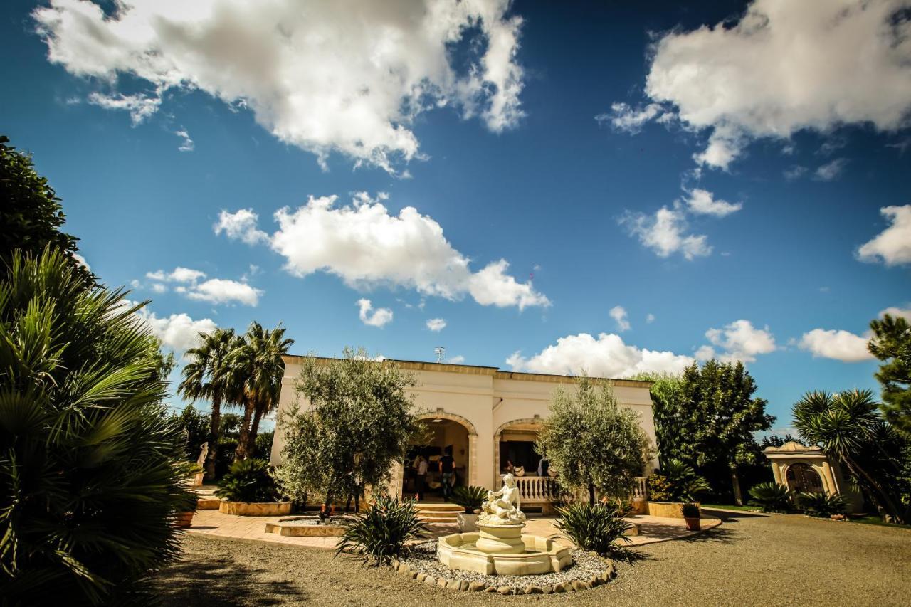 Villa Tonia Fasano Bagian luar foto